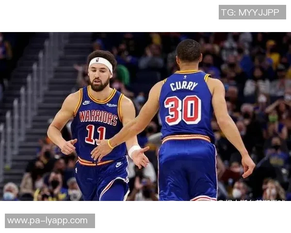 克莱表现平平20分钟仅得10分三分球命中率低迷引发关注 克莱表现平平20分钟仅得10分三分球命中率低迷引发关注